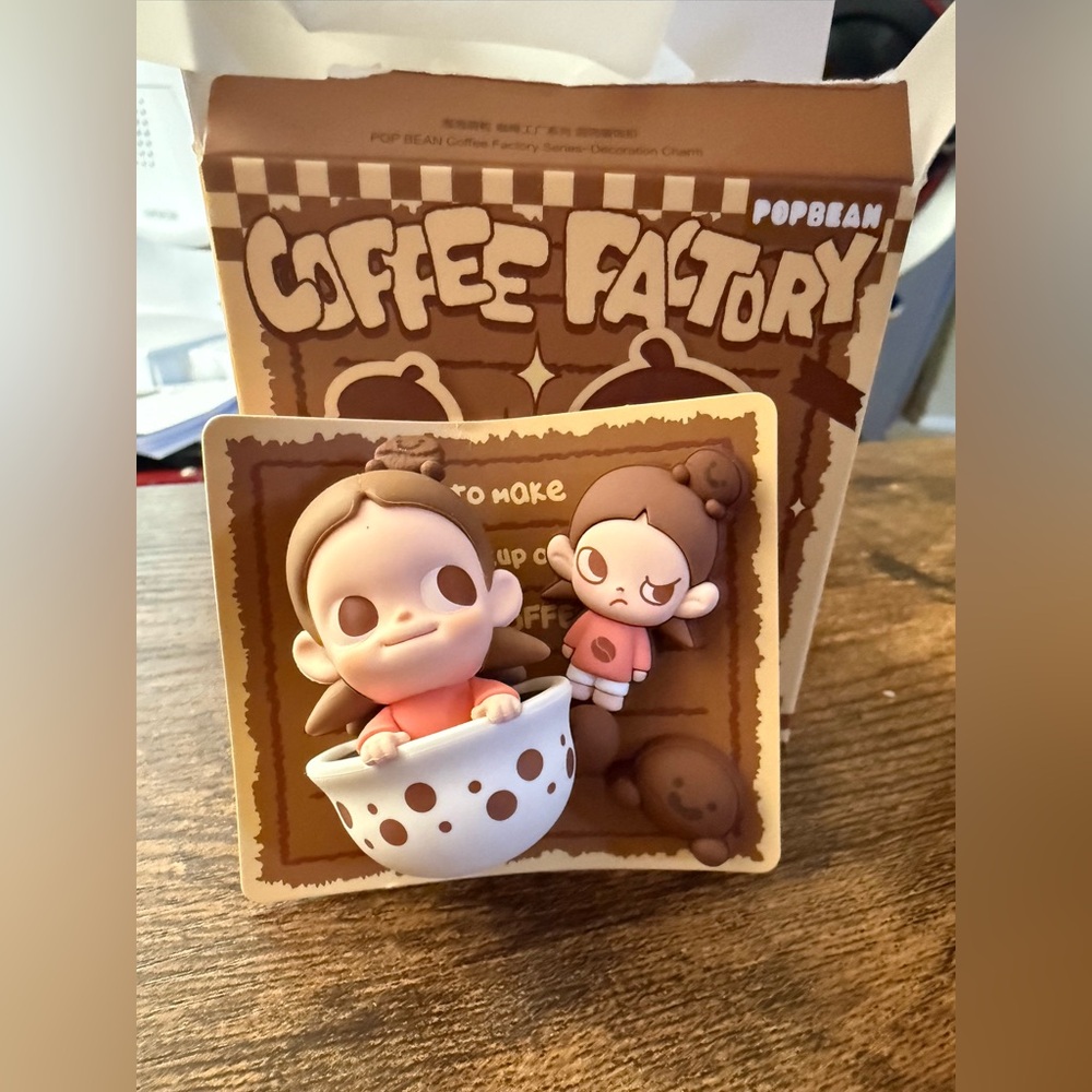 Pop Mart Coffee Factory Pin Set - Zsiga
